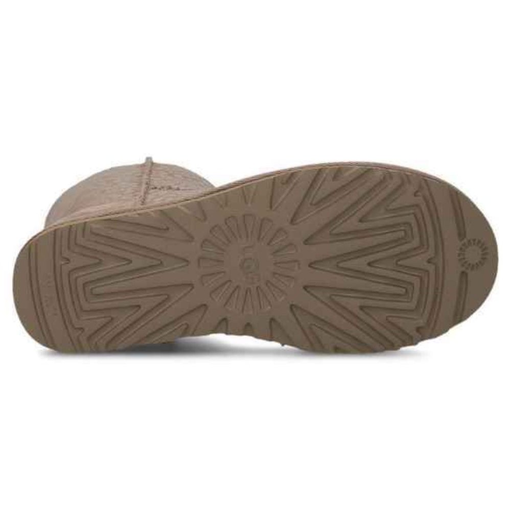 UGG WOMEN'S CLASSIC SHORT SNOW LEOPARD - Picture 5 of 5